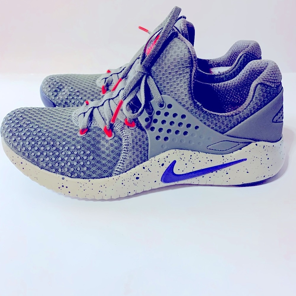 Nike Training - image 1